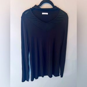 Black boutique style top, size medium.